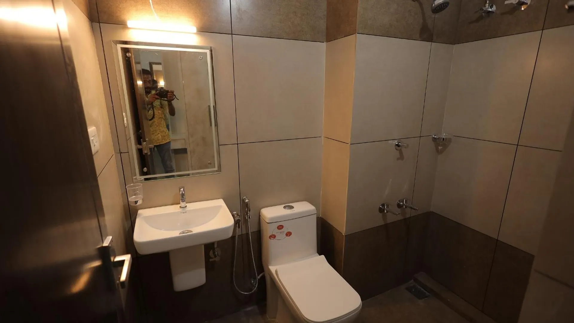 ホテル Abhayam Residency Manjeri
